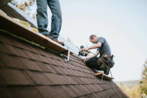 Local Roofers in Bellefontaine, MS
